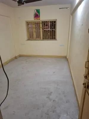 Single Room Near Station Road — image 2